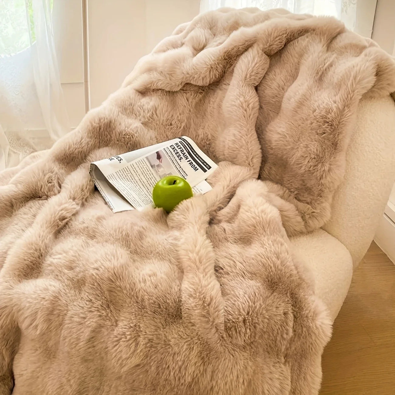 Luxury Faux Rabbit Fleece Throw Blanket